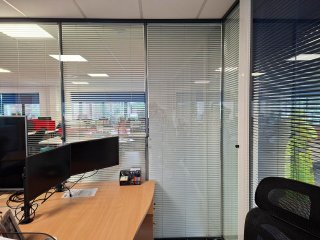 Wingnut Utilities (Chorley, Lancashire): Acoustic Double Glazed Glass Partitioning With Blinds