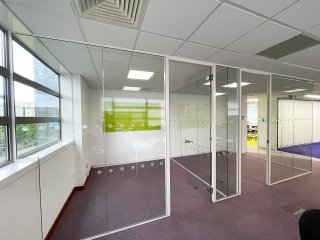 Workspace 365fm (Canary Wharf, London): Multiple Glass Partition Offices
