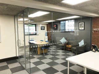 Rescom Ltd (Worsley, Manchester): Acoustic Glass Corner Office