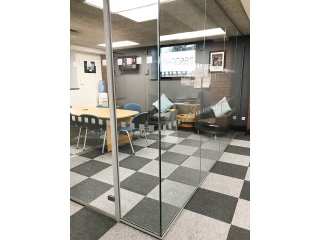 Rescom Ltd (Worsley, Manchester): Acoustic Glass Corner Office
