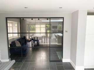 Domestic Project (Ampthill, Bedfordshire): Slimline T-Bar Anthracite Grey Framed Glazing With Frameless Glass Sliding Doors