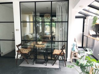 Domestic Project (West Kilburn, London): Slimline T-Bar Acoustic Glass Screen With Black Framed Glazing