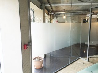 Crosta & Mollica (Clapham, London): Glass Corner Room