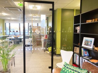 Efeca (Bournemouth, Dorset): Acoustic Glazed Office Screen With Soundproofing