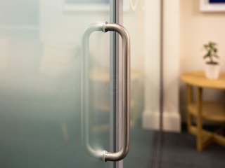 Bespoke Independent Financial Advisers (Woking, Surrey): Acoustic Glass Office Partitions and Doors