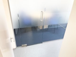 Aston Group (Romford, Essex): Glass Corner Room Partition