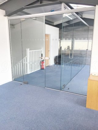 Hamlet Homes (Chichester, West Sussex): Frameless Glazed Walls With A Transom Bar At The Ceiling