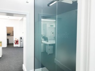 Holy Trinity Brompton (Kensington, London): Glass Meeting Rooms