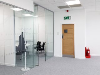 Peak & Pennine Properties Ltd (The Park, Nottingham): Frameless Glass Partitions