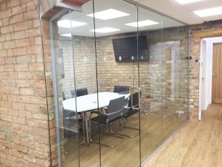 Red Zebra Software (Waddesdon, Buckinghamshire): Glass Office Partitions