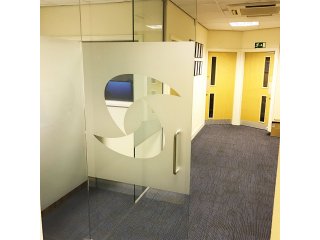 One Step Solutions LLP (Huntingdon, Cambridgeshire): Small Glass Partition And Glass Door