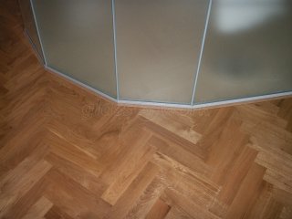 Domestic Project (Henbury, Cheshire): Faceted Glass Corner Room