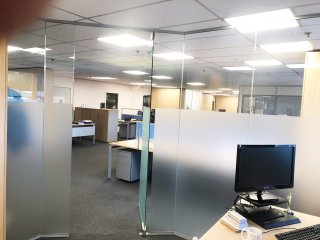 Nick Johnson Building Contractors Limited (Poynton, Cheshire): Frameless Glazed Wall Corner Room