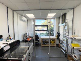 PrintedEasy (Letchworth, Hertfordshire): Inline Glass Office Partition With Acoustic Glazing