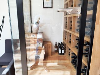 Wine Room (South Bank, London): Made-to-Measure Glass Corner Wine Room [Wine Cellar] Using Toughened Safety Glass