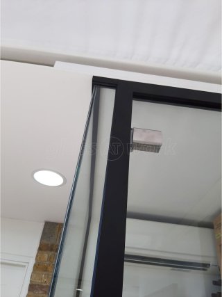 Wine Room (South Bank, London): Made-to-Measure Glass Corner Wine Room [Wine Cellar] Using Toughened Safety Glass