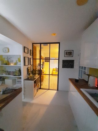 Domestic Project (Maidenhead, Berkshire): T-Bar Black Framed Glass Door and Side Panel