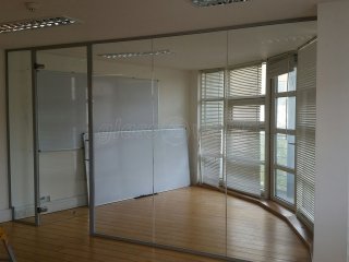 Upfront (Camden, London): Glass Office Partitions