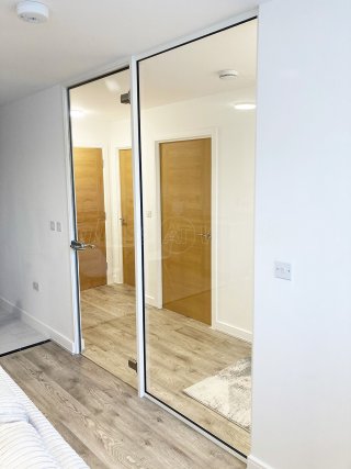 Residential Project (Wokingham, Berkshire): House Toughened Safety Glass Screen