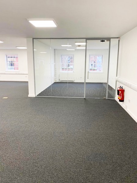 Stonegrave Properties Ltd (York, North Yorkshire): Small Glazed Office Divider With Glass Door