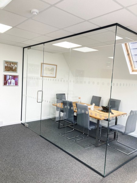 3D Solicitors (Crumpsall, Manchester): Frameless Glass Corner Office