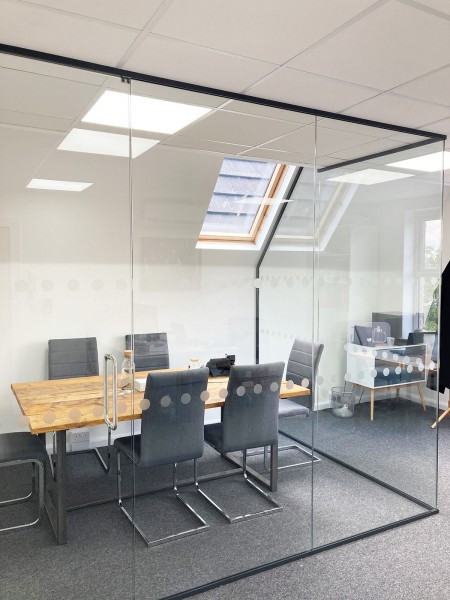 3D Solicitors (Crumpsall, Manchester): Frameless Glass Corner Office