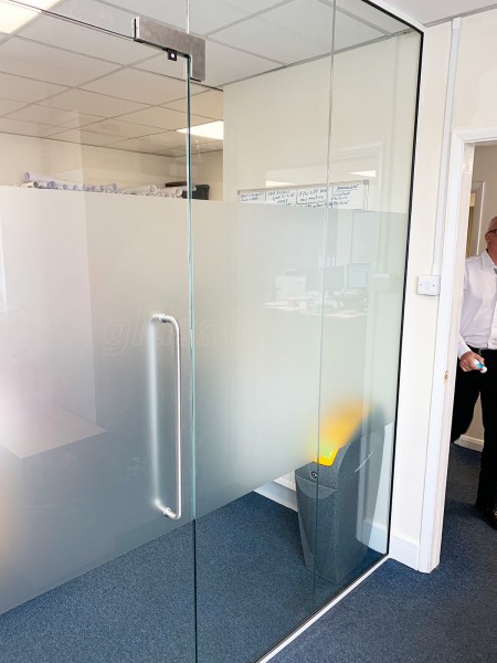 Aston Group (Romford, Essex): Frameless Toughened Safety Glass Wall and Door