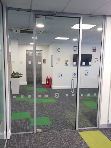 Emerald Group Publishing Ltd (Bingley, West Yorkshire): Frameless Toughened Glass Wall