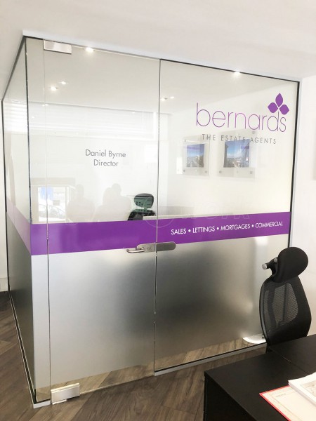 Bernards Estate Agents Ltd (Southsea, Hampshire): Frameless Glazed Corner Office