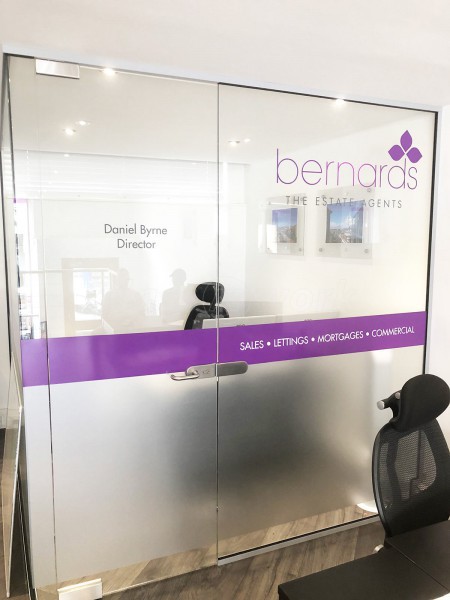 Bernards Estate Agents Ltd (Southsea, Hampshire): Frameless Glazed Corner Office