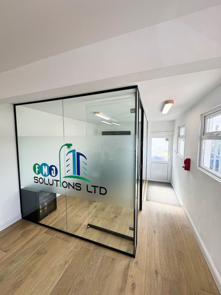 FMJ Solutions (Reading, Berkshire): Glass Corner Office Pod With Window Film