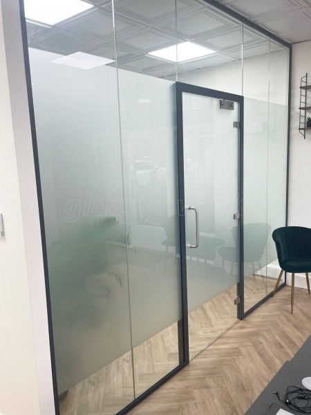 Fairview Financial Management (Rayleigh, Essex): Reception Acoustic Glass Office Partition