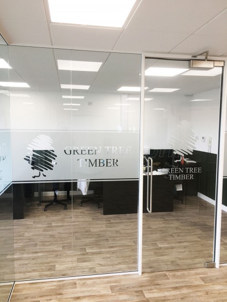 Finewood Marketing [UK] Ltd (Chesterfield, Derbyshire): Toughened Glass Office Walls & Doors