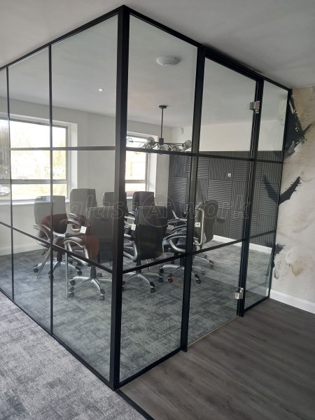 First Fence (Swadlincote, Derbyshire): T-Bar Metal and Glass Grid Glazing