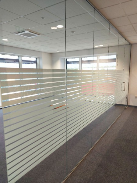 G J McCabe (Daventry, Northamptonshire): Frameless Glass Interior Office Wall With Two Doors