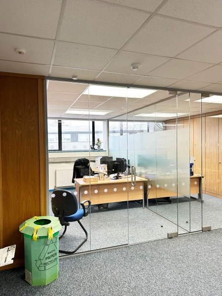 H and S Property Services (Hoxton, London): Glass Office Pods