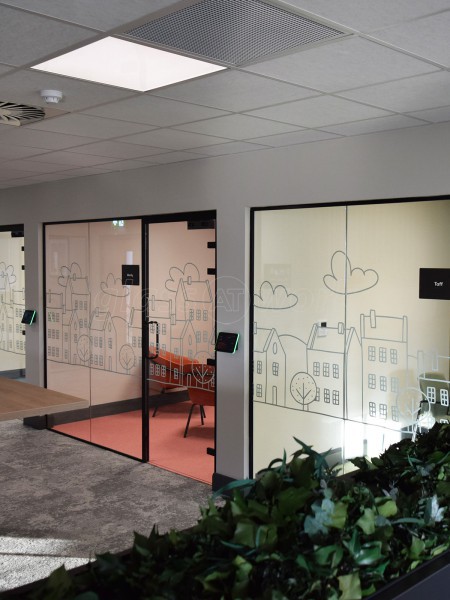 Henstaff Construction (Cardiff, Wales): Acoustic Glass Office Pods and Meeting Rooms