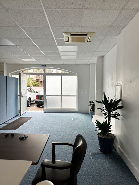 ISB Global (Brentford, London): Acoustic Glass Corner Office