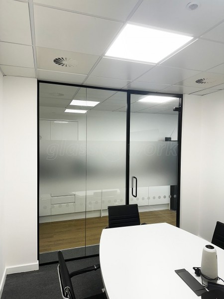 Metcloud (Edgbaston, Birmingham): Acoustic Glass Office Partitions