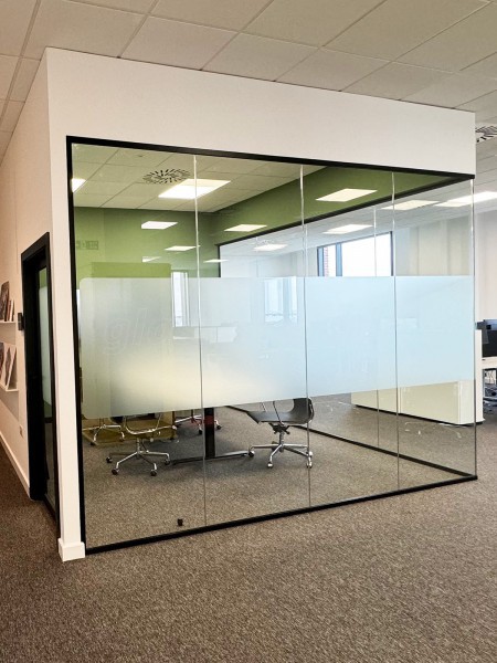 Multiconsult (Ashford, Kent): Glass Office Pods and Focus Booth