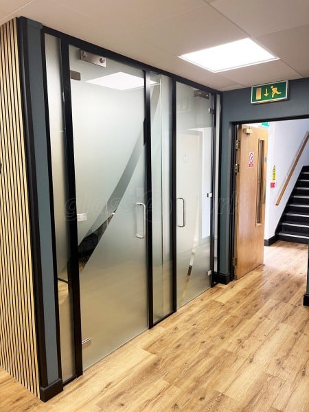 OMNE Agency (Ampthill, Bedfordshire): Toughened Glass Office Partitions