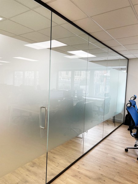 PG RePurpose (London, Greater London): Multiple Glass Office Installations