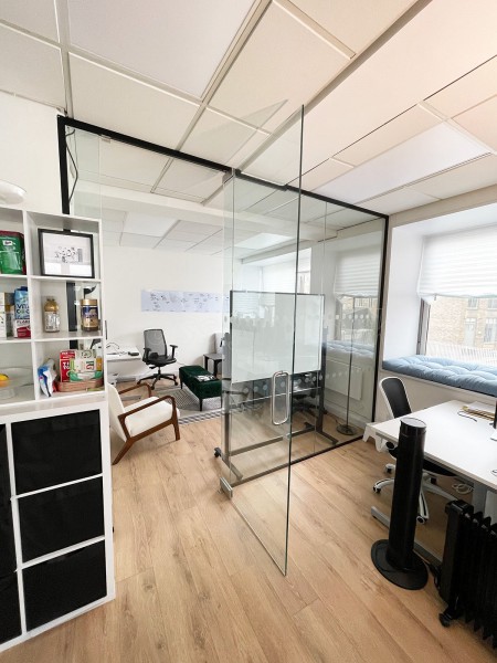 PG RePurpose (London, Greater London): Multiple Glass Office Installations