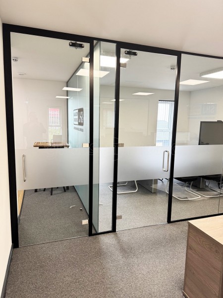 SHJ (Rotherham, South Yorkshire): Multiple Acoustic Glass Partition Offices