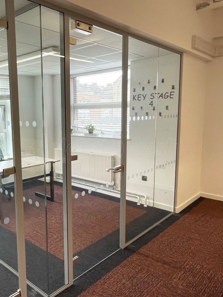 South Bank Engineering UTC (Brixton, London): Acoustic Glass Office and Teaching Space