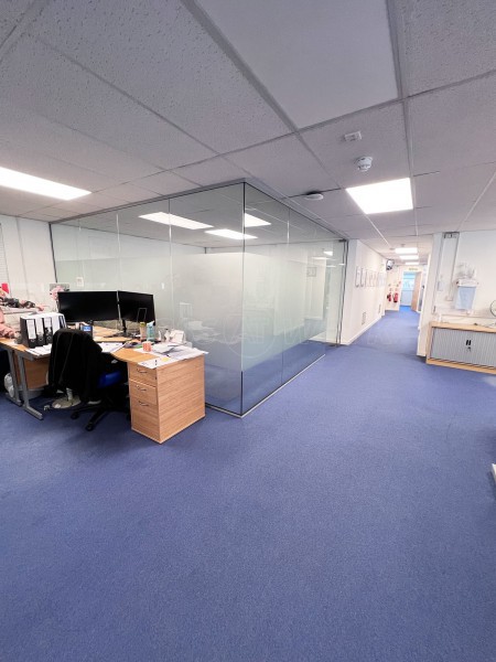 TT Electronics (Fairford, Gloucestershire): Frameless Glass Corner Office