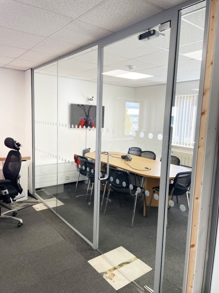 Taylors Supplies (Newcastle upon Tyne, Tyne and Wear): Acoustic Glass Office Partitions