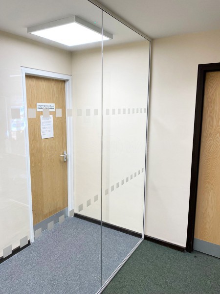 Zone Cee (Southam, Warwickshire): Acoustic Glass Room Divider