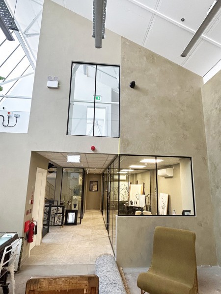 Cox Workshops (Tottenham, London): Paneled Acoustic Glass Office Partition Fitout