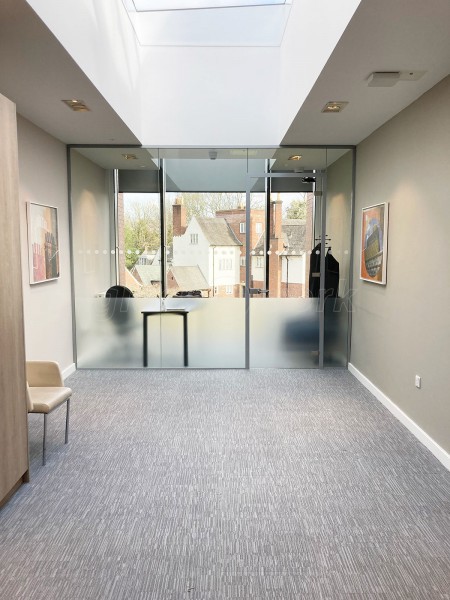 Edgbaston Park Hotel and Conference Centre (Edgbaston, Birmingham): Glass Partition To Create A New Office